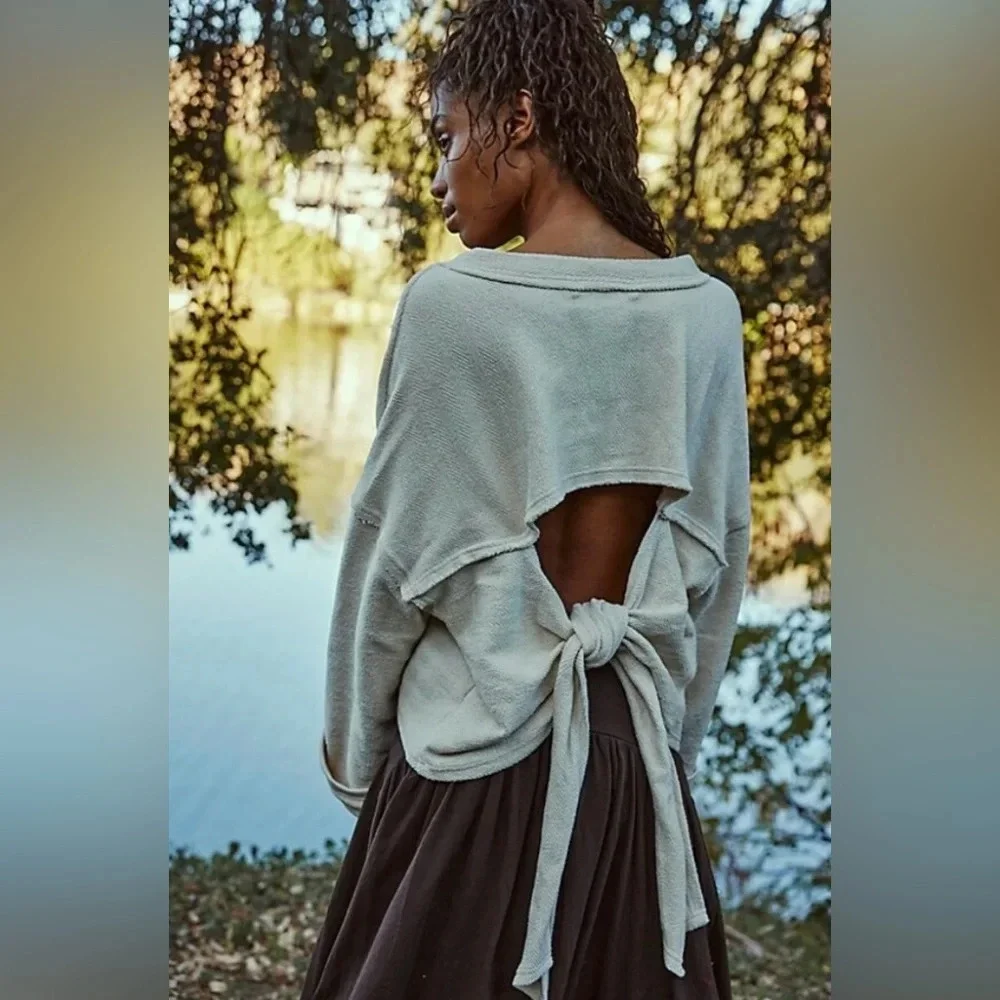 Nwot free people alyria solid pullover sweater